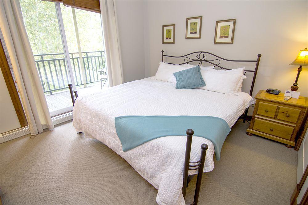 Apartamento Tremblant Les Eaux - Location Adp Mont-Tremblant Exterior foto